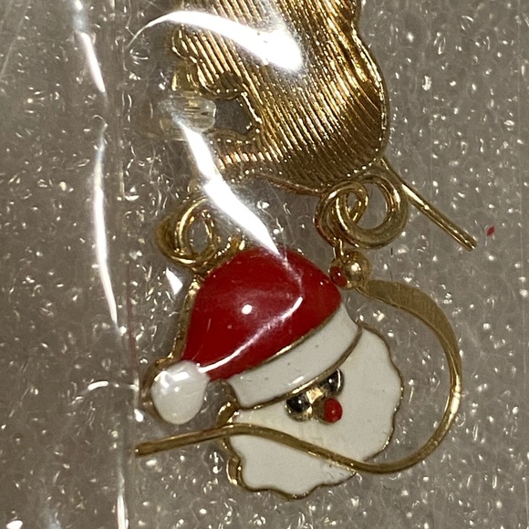 Christmas Dangle pierced earring lot - Picture 7 of 9